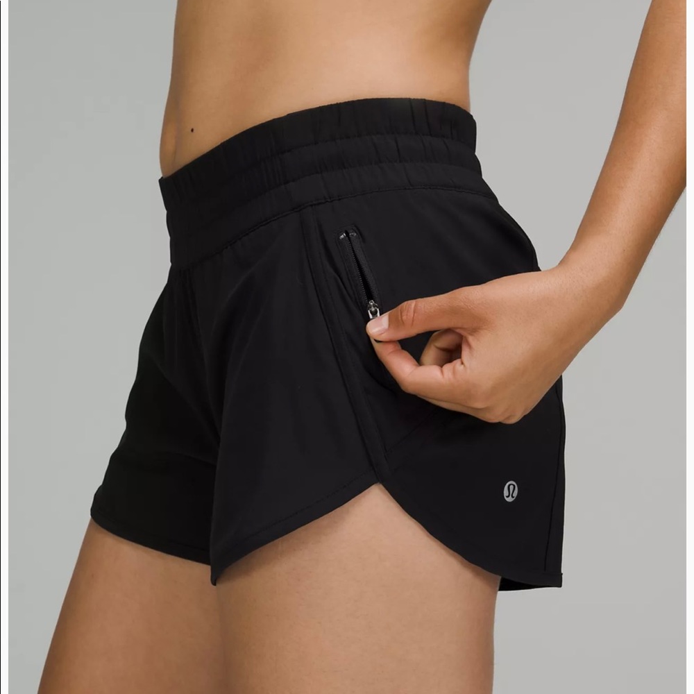 Lululemon Tracker Shorts SIZE 4